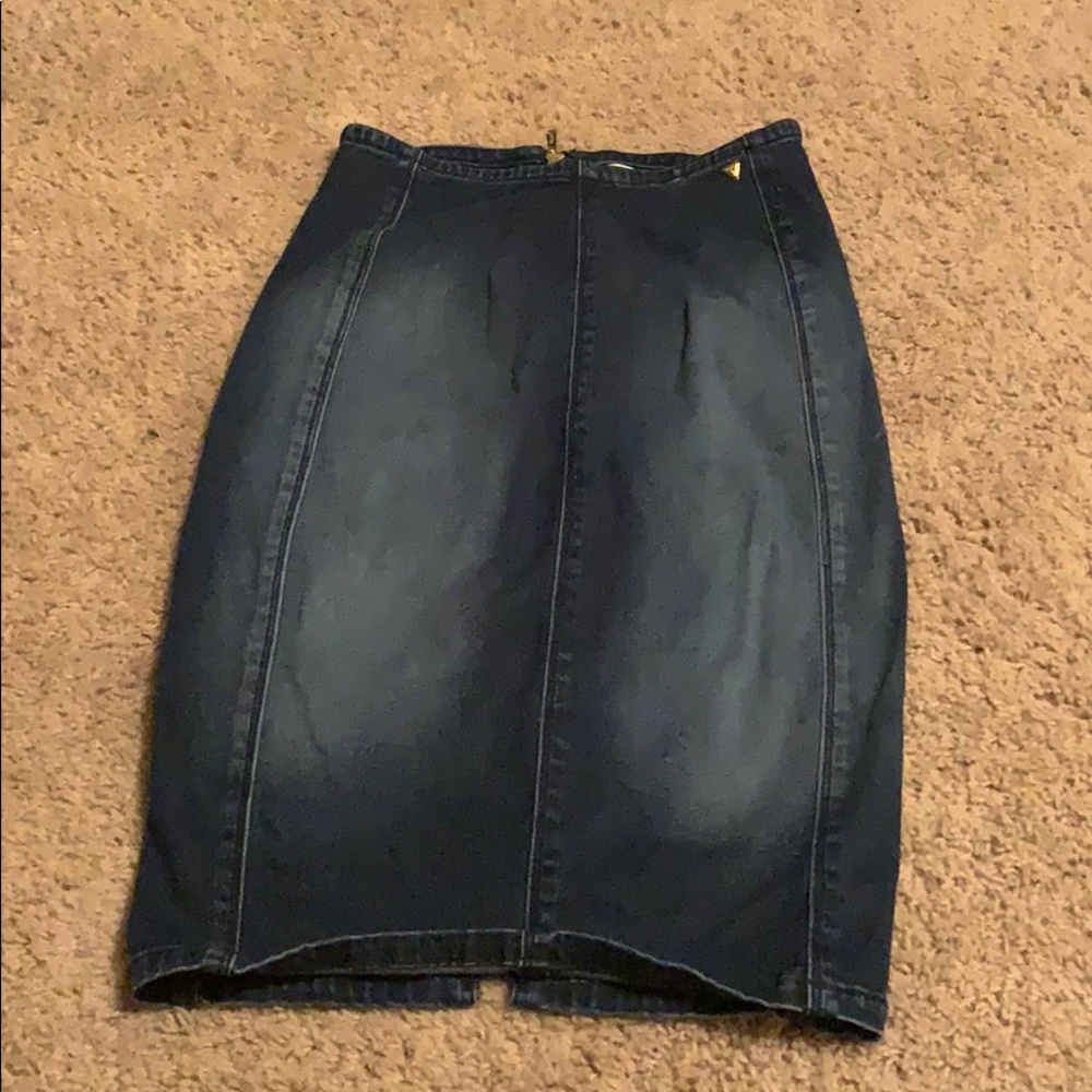 Pencil skirt